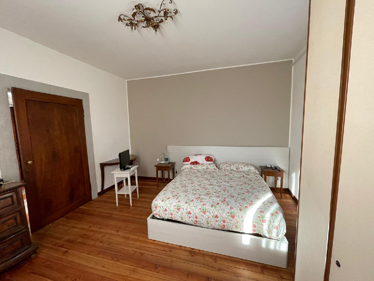 Foto 3 - VILLA PERALE