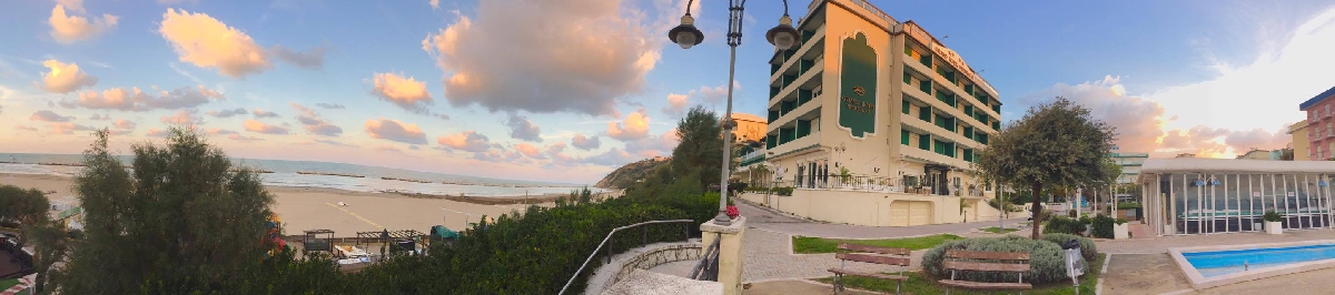 GRAND HOTEL MICHELACCI